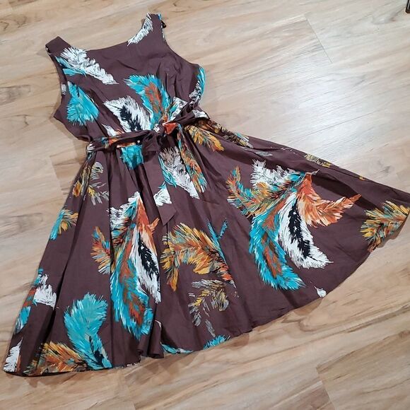 🔹️Wallis Brown Feather Print Belted Sleeveless Dress Size 12 - Picture 1 of 10